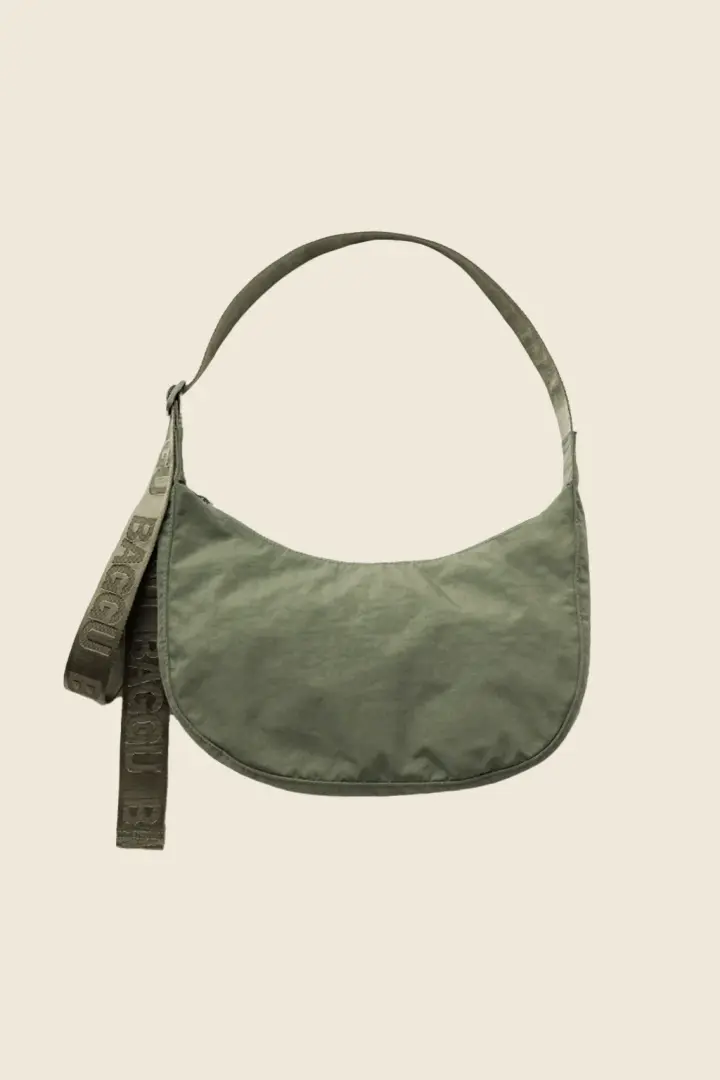 Baggu Medium Crescent Bag, Caper