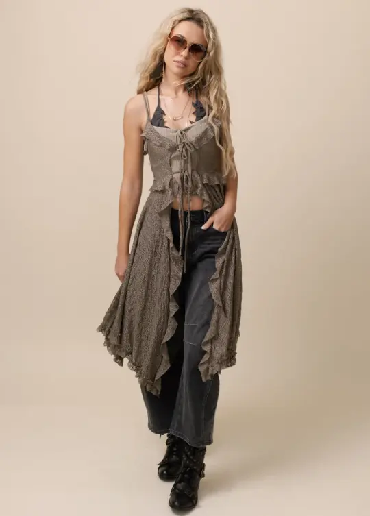 Cicley Top in Taupe
