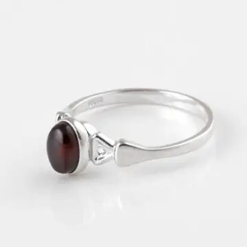 Simple Cherry Amber Oval Ring