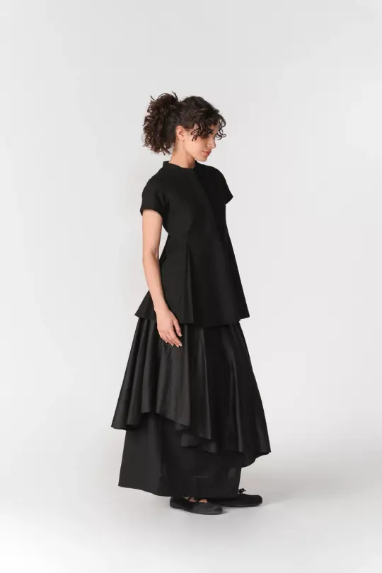 ASYMMETRIC FLARED SKIRT