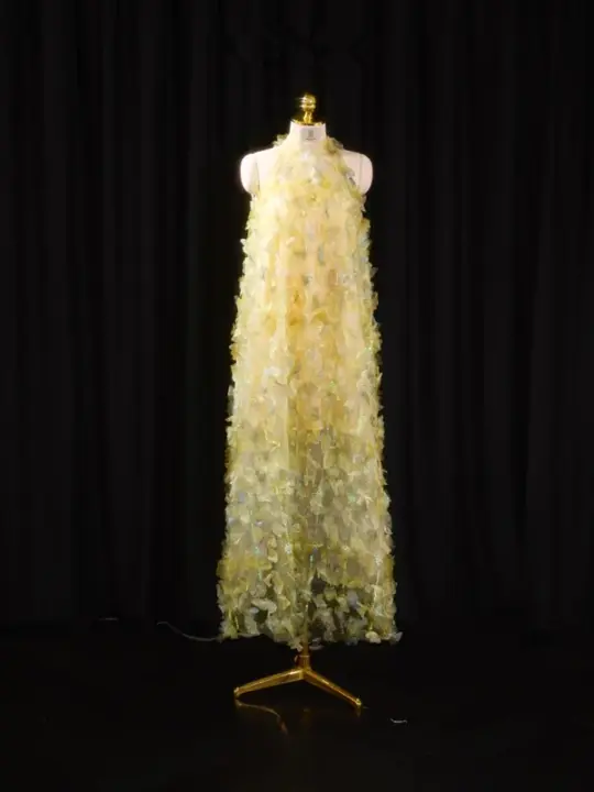 Light yellow sleeveless straight-cut long ball gown, bridal dress R8903