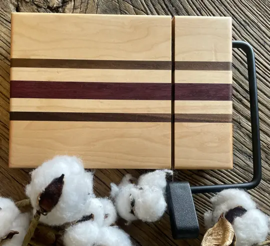 25C001 - Cheese Slicer Board
