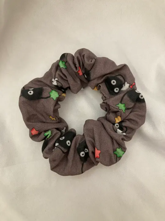 Star Fluff Scrunchie