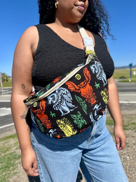 Mini messenger Bag - Gargoyles
