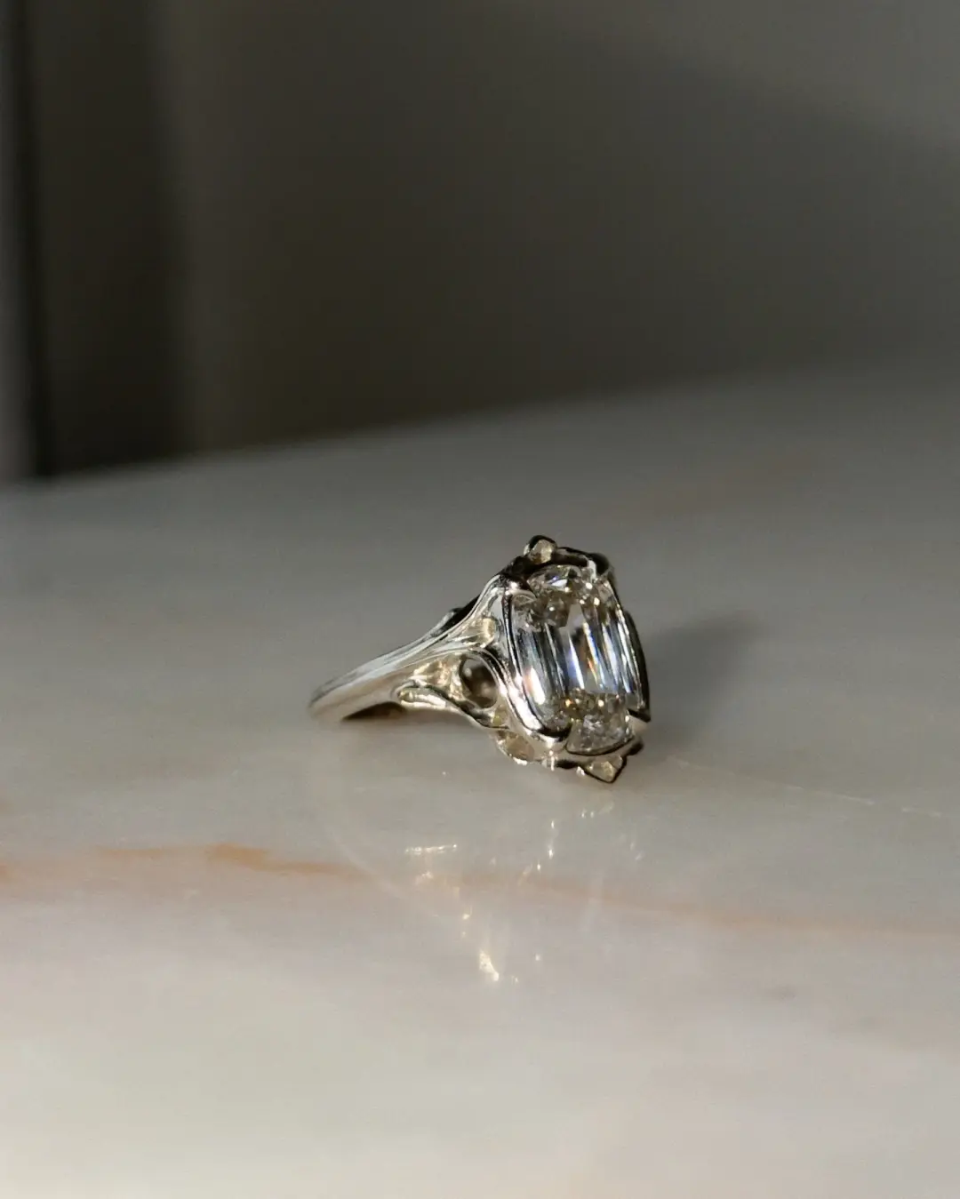 Coup De Fouet! // 14kw + 4.12ct Diamond