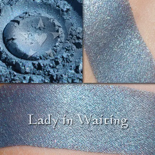 LADY IN WAITING - EYESHADOW - CLEARANCE