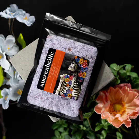 🎁 Spoopy Fizzing Bath Salt *Retires October 31st (100% off)