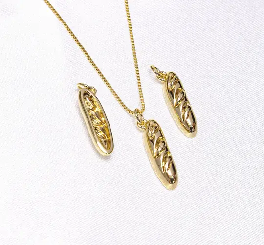 French Baguette Bread Charm for Jewelry, Bread charm CPG2923