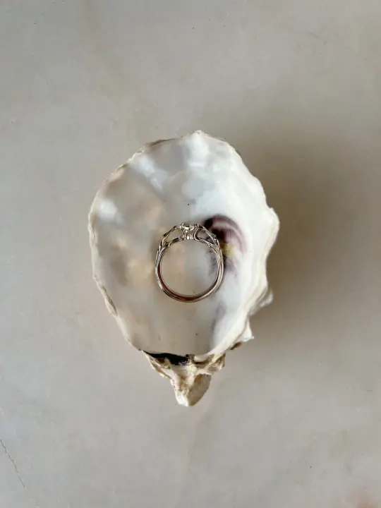 Buttress // 14kw +0.81ct Diamond