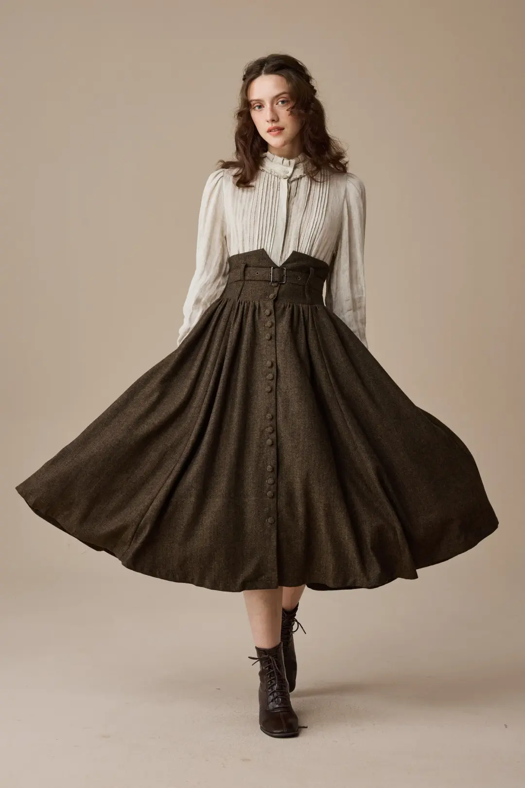 Bette 28 | Retro Belted Wool Skirt
