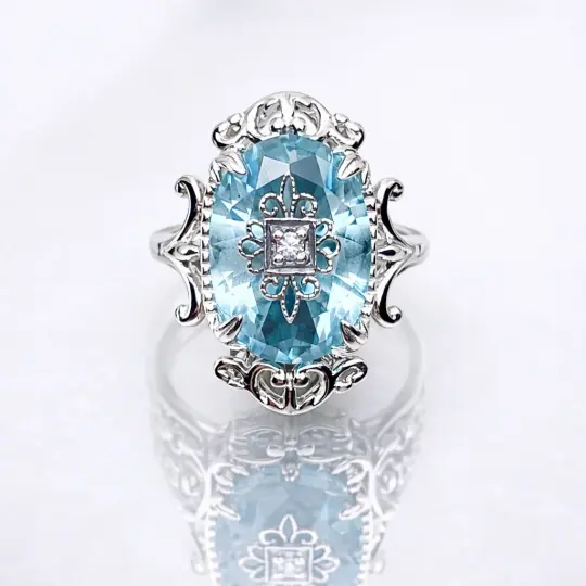 Aquamarine Ring with Sterling Silver Embellishment, Gothic Jewelry #D84e