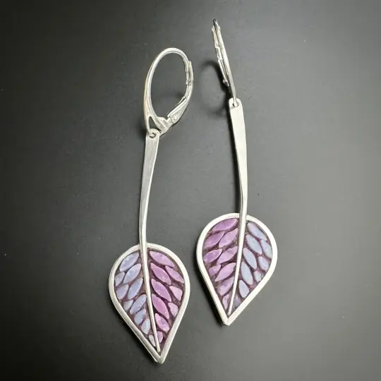 Tone on Tone Leaves