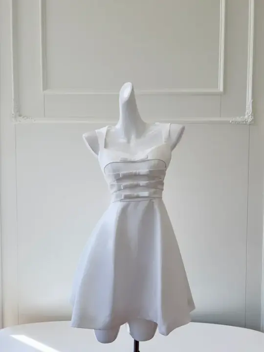 White halter chest butterfly design waist slim A-line short skirt homecoming dress R5056