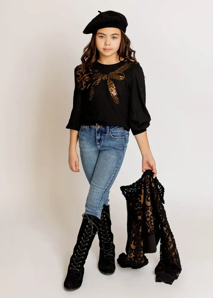 Ashton Top in Black