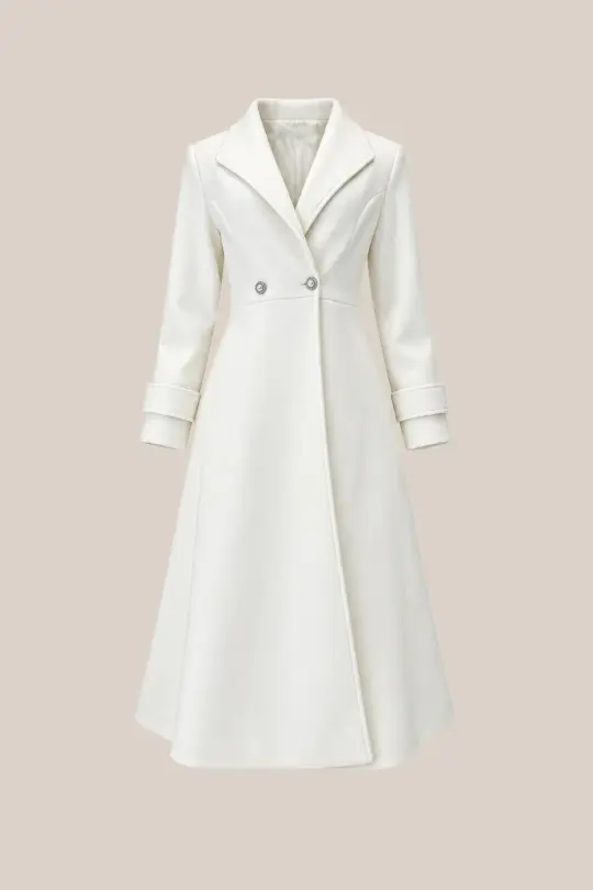 Della Coat in Cream