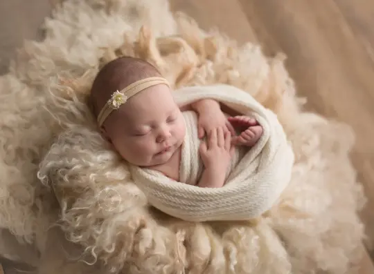 Round Curly Felted Blanket  - MORNING LATTE
