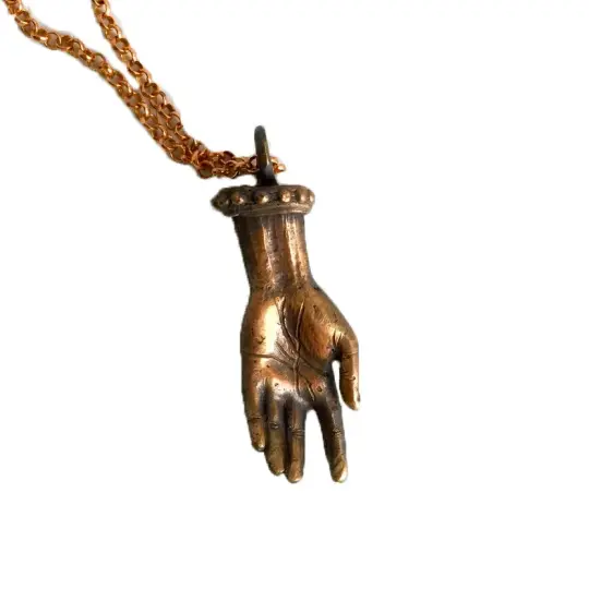 Hand of Abundance Necklace