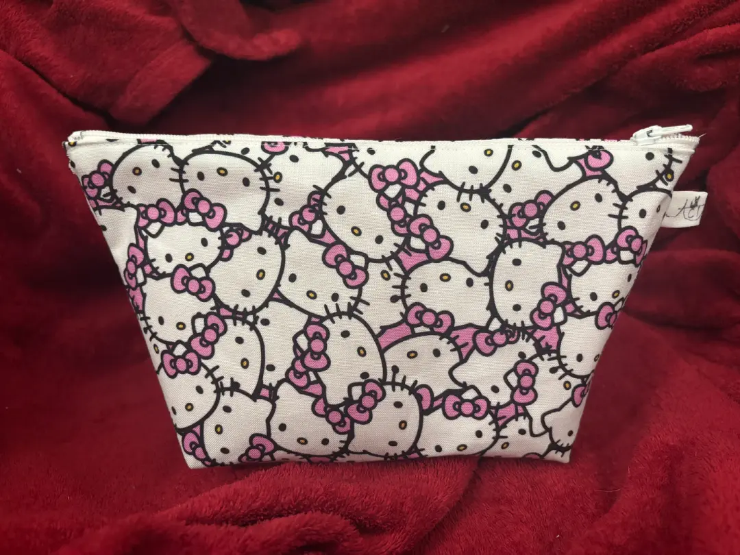 Bow Cat Zipper Pouch