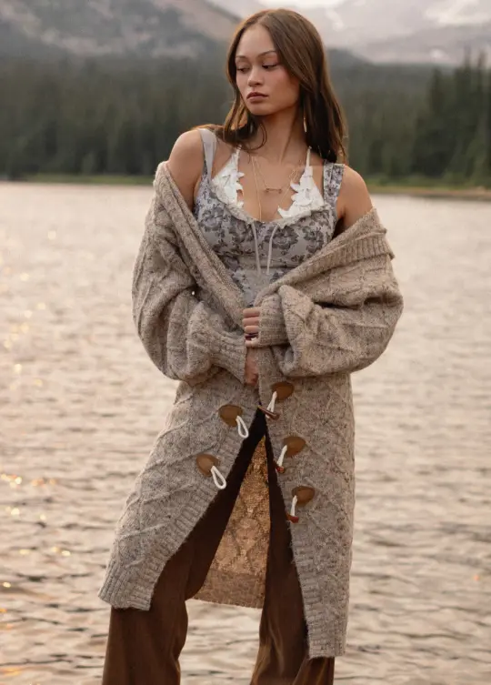 Rianne Sweater in Heather Camel