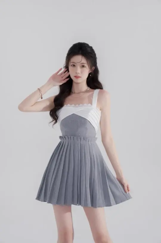 Suspender dress new style niche splicing pleated skirt high waist temperament short skirt summer R4178