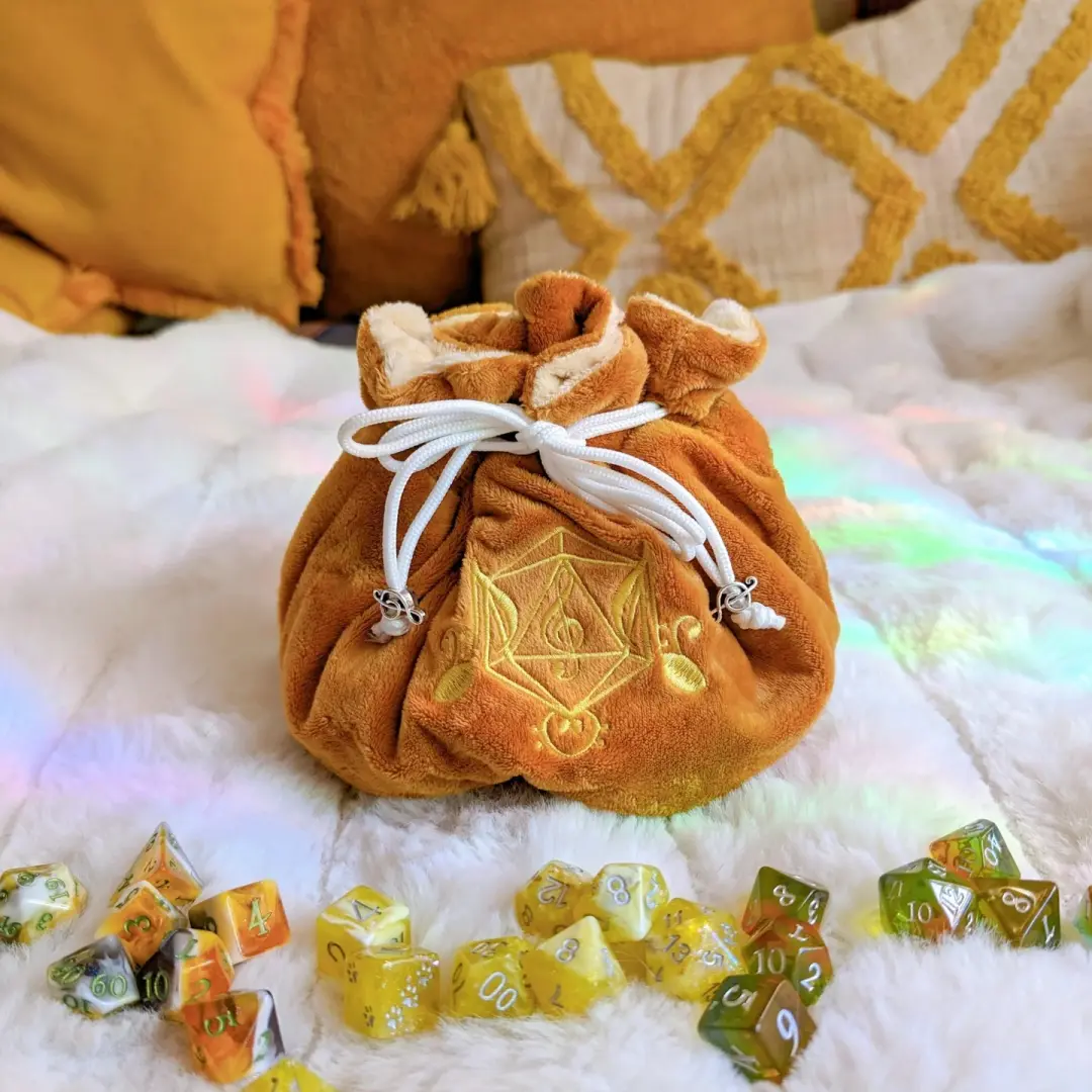 Bard Dice Bag – Multi-Pocket Brown Cream Velvet Pouch with Music Notes | Fennek & Finch