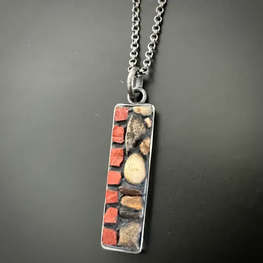 Falling Rock Vertical Pendant