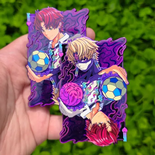 King of Hearts Pin (Purple Chrome Card)