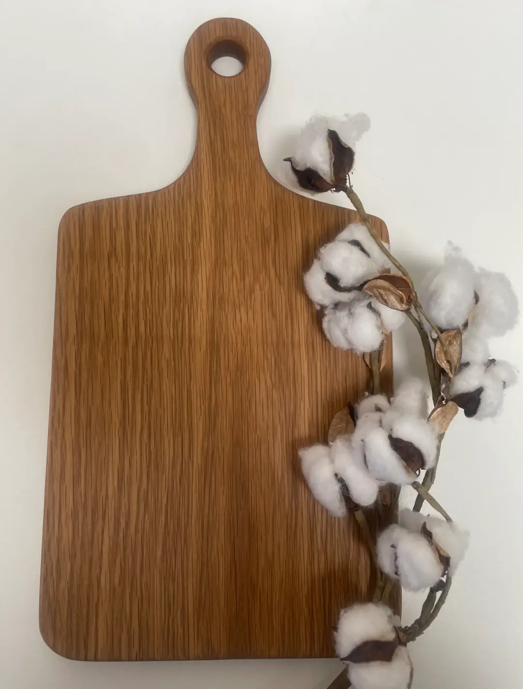 24H003 - Large Solid White Oak Handle Board