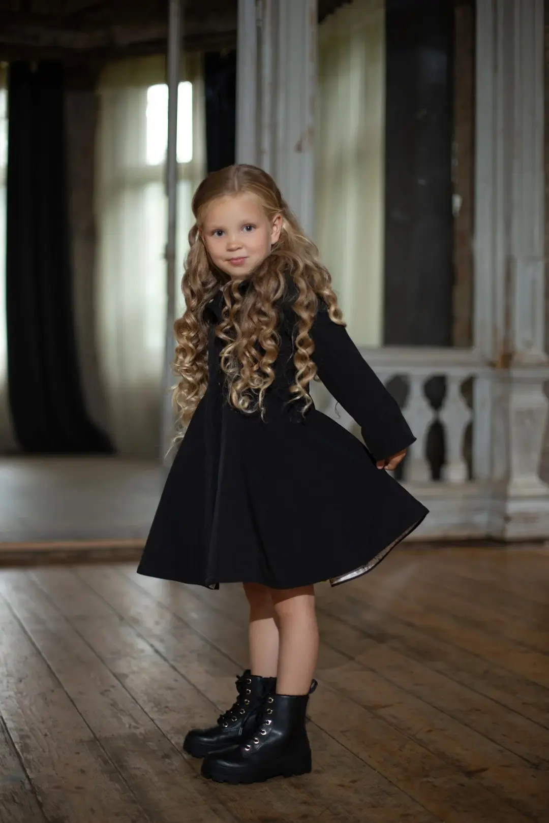 Fitted and Flared Coat for Girls in Black | Queen of Spades