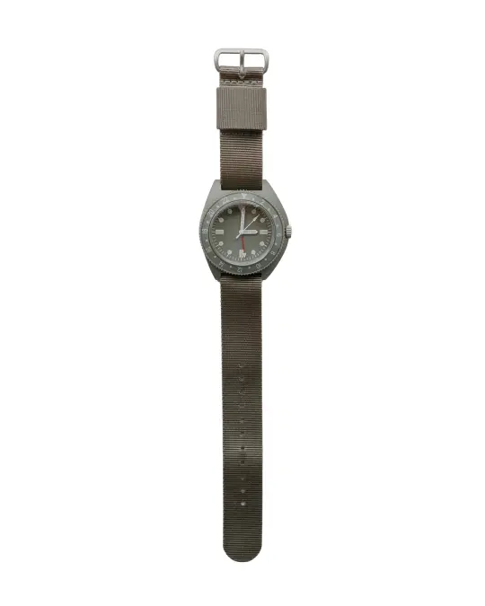 Beams Plus MIL Travel Watch Type-P24 Sage