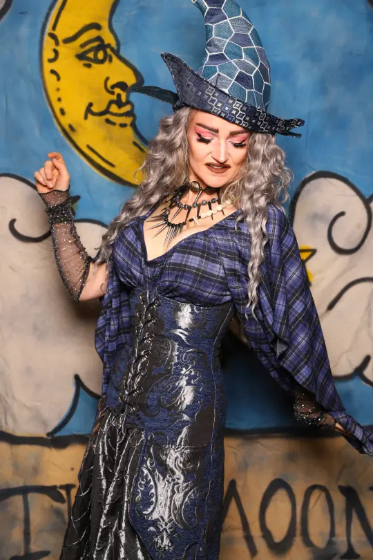 39. Siren Underbust in Navy & Silver Medallion W/pocket - The Sapphire Séance Collection