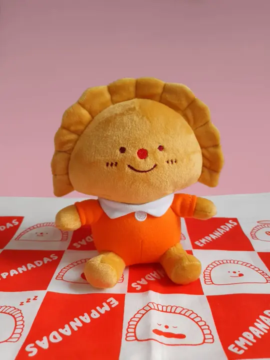 "Empanada" 7" Plush