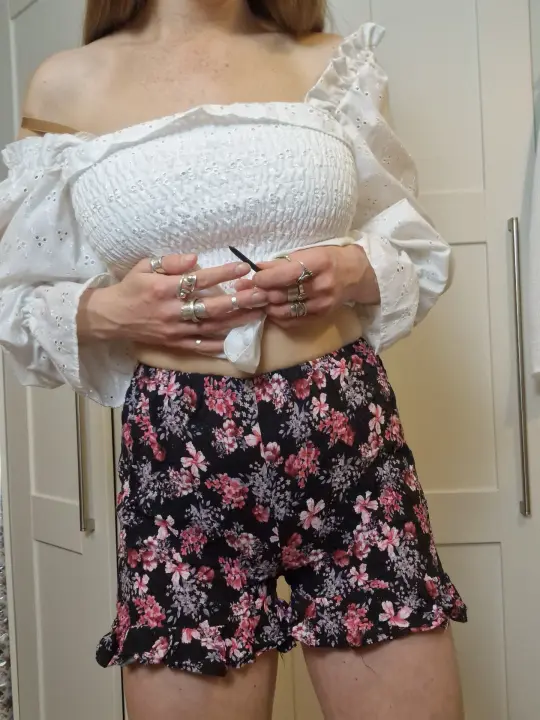 Pj shorts (UK 6)