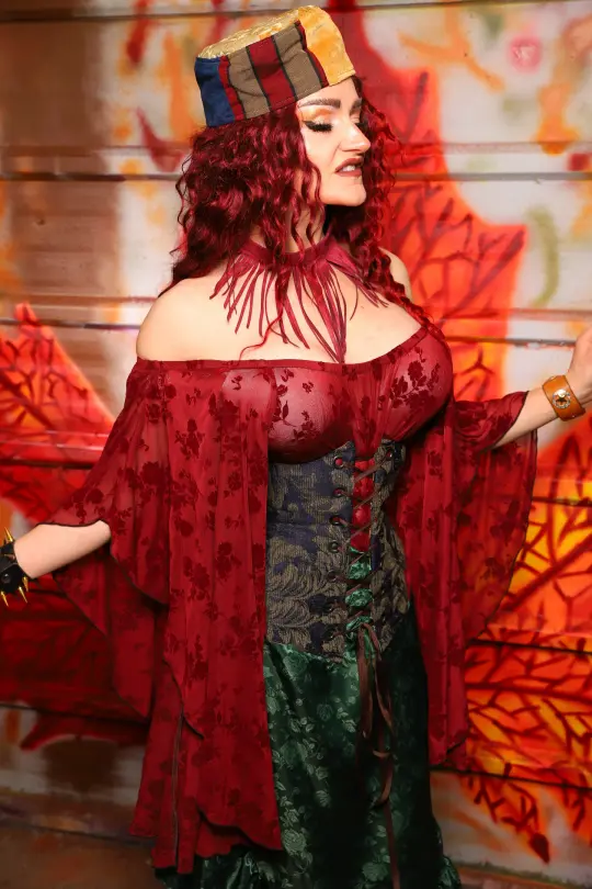 Wench in Old World Leaf Tapestry - The Sensual Solstice Collection