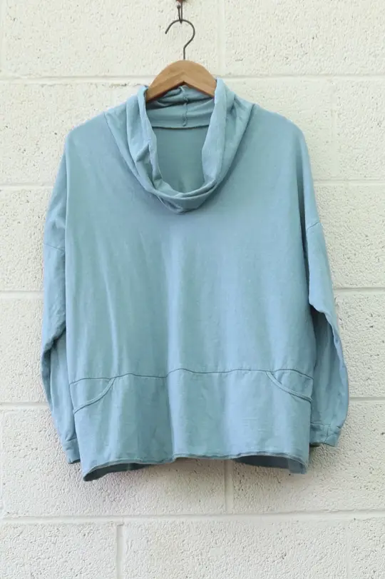 SAMPLE SALE - Many Moons Classic Darjeeling Shirt / L / Light Hemp / Lagoon / (220)