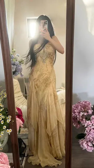 Champagne-colored floral print halter-neck fitted long ball gown R7758