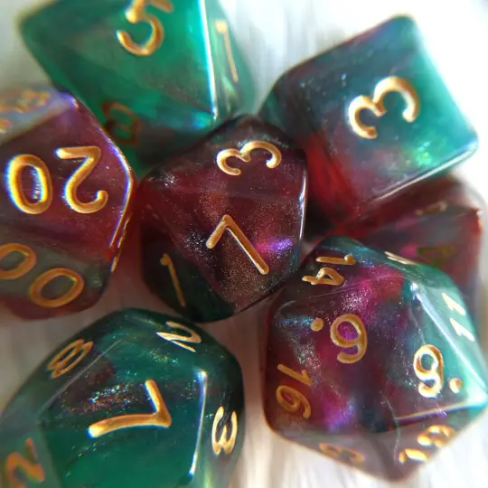 DnD Dice Set, Elf's Dream, 7-Piece Red and Green Micro Shimmer