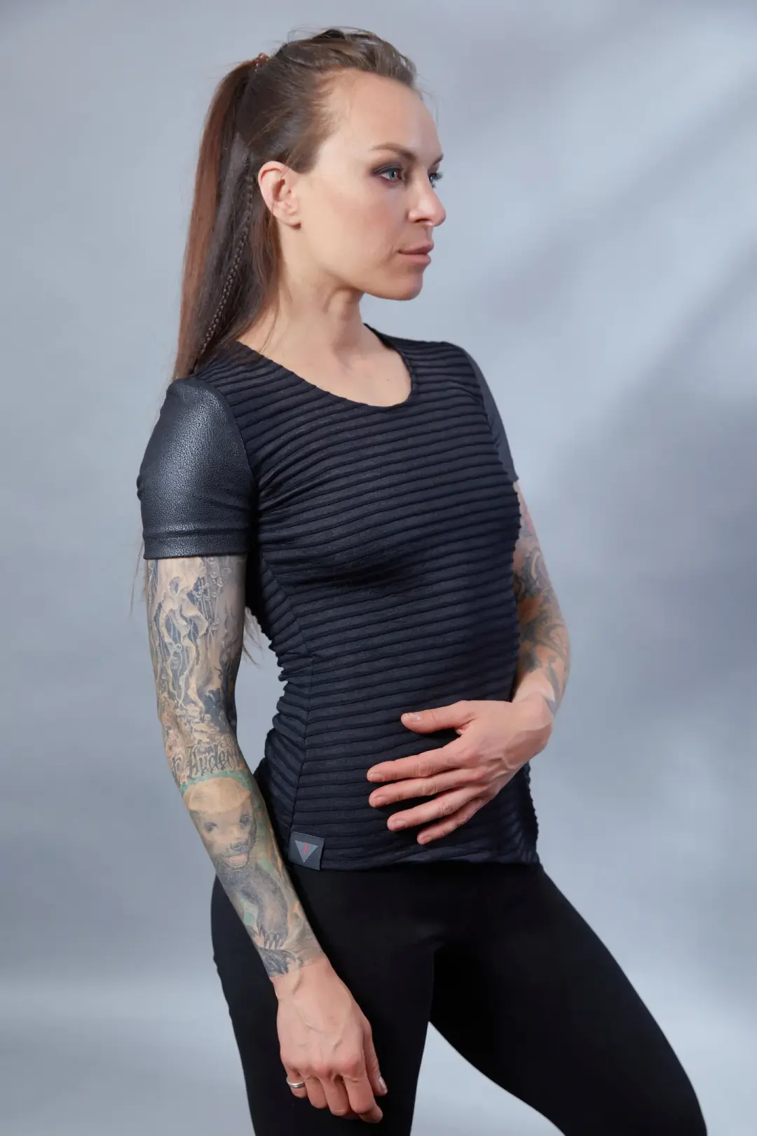 SN Women's shirt with asymmetrical hem